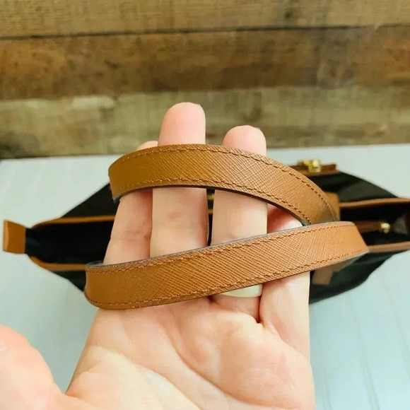 Michael Kors Purse  - Picture 6 of 8